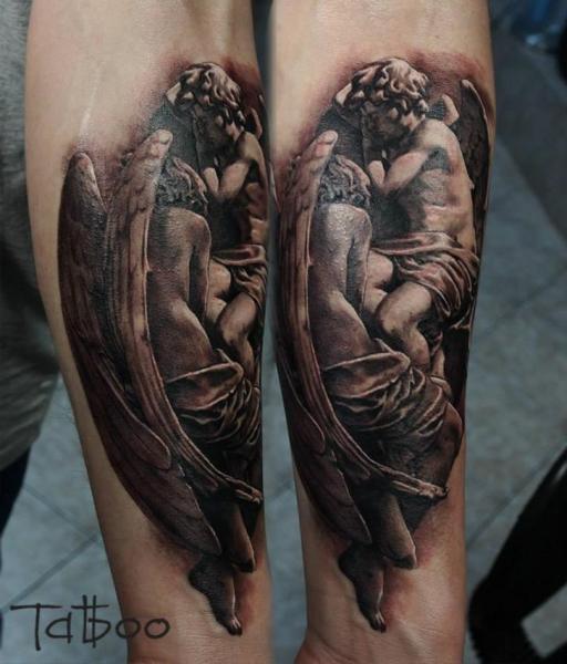 Tatuaggio Braccio Angeli di Valentina Riabova