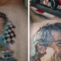 tatuaje Retrato Realista Espalda Coche F1 Senna por Valentina Riabova
