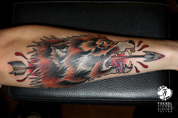 Arm New School Wolf Tattoo by Vienna Electric Tattoo