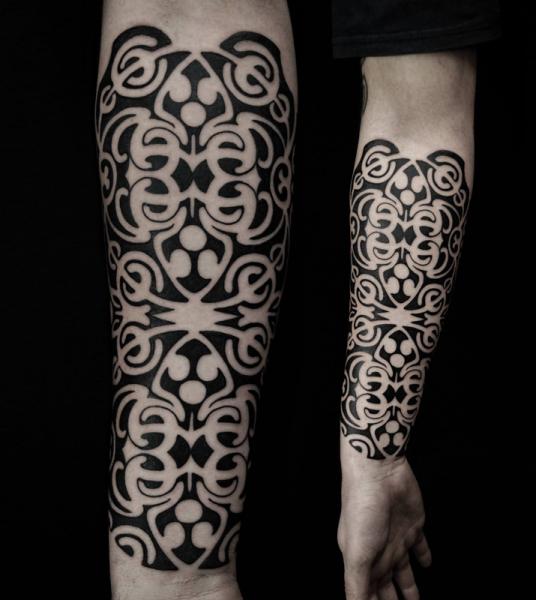 Arm Tribal Tattoo by Vienna Electric Tattoo