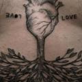 Brust Herz Bauch Dotwork Baum tattoo von Ottorino d'Ambra