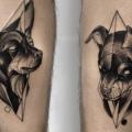 tatuaggio Polpaccio Cane Dotwork di Michele Zingales
