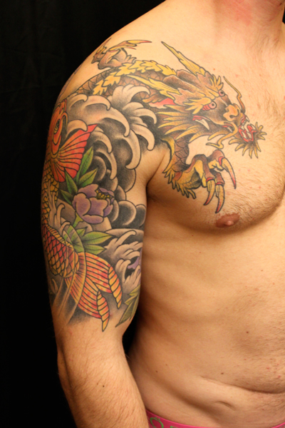 Tatuaje Hombro Japoneses Dragón por Malort