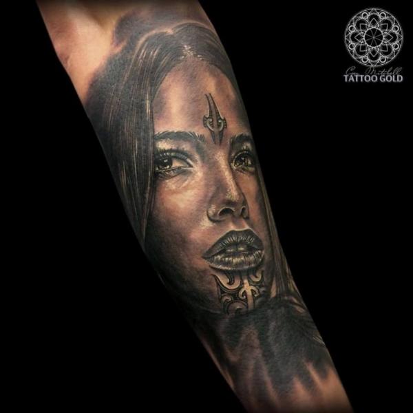 Arm Portrait Realistic Women Tattoo by Coen Mitchell