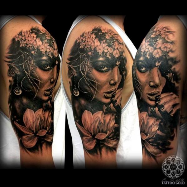 Shoulder Arm Realistic Flower Women Tattoo by Coen Mitchell