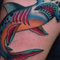 Arm New School Fisch tattoo von Captured Tattoo