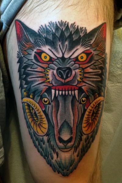 New School Wolf Ziegen Oberschenkel Tattoo von Captured Tattoo