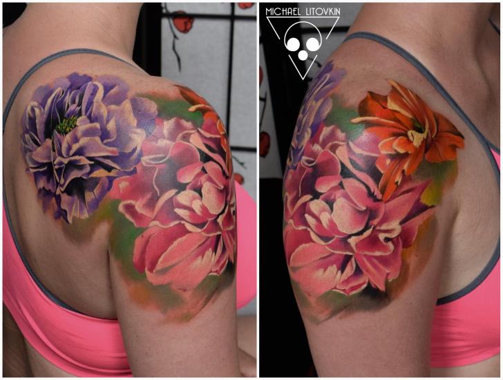 Shoulder Realistic Flower Tattoo by Michael Litovkin