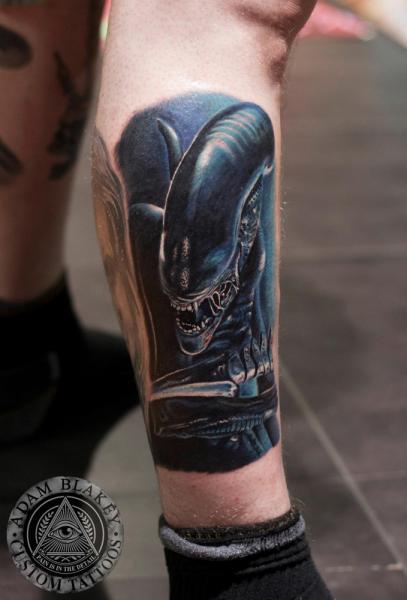 Fantasy Leg Alien Tattoo by Slawit Ink