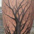 Realistische Waden Baum tattoo von 2nd Skin