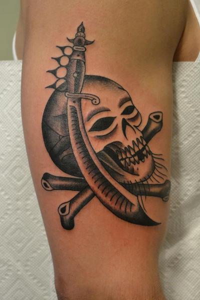 Arm Old School Skull Sword Tattoo by California Electric Tattoo Parlour