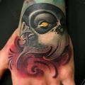 Hand Vogel tattoo von Niteowl Tattoo