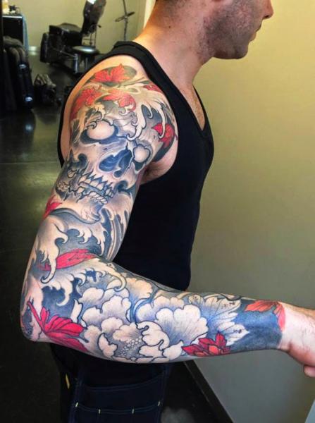 Tatuaggio Fiore Giapponesi Teschio Manica di Dalmiro Tattoo