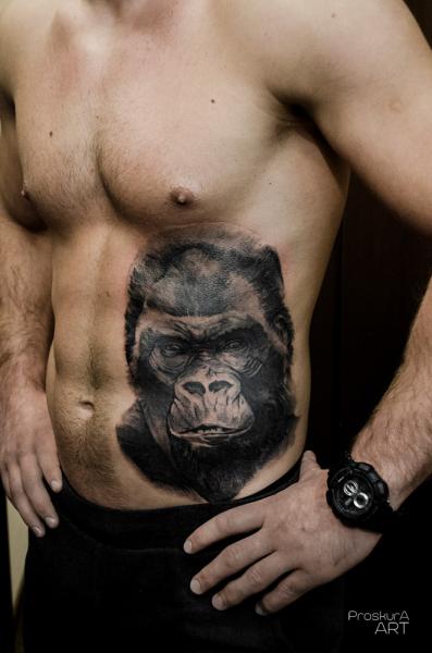 Tatuaggio Realistici Fianco Pancia Gorilla di Proskura Art