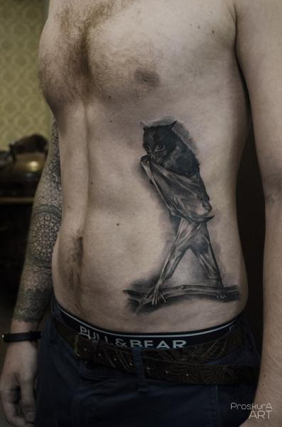 Tatuaggio Realistici Fianco Pipistrello di Proskura Art
