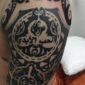 Shoulder Tribal Maori tattoo by Wabori
