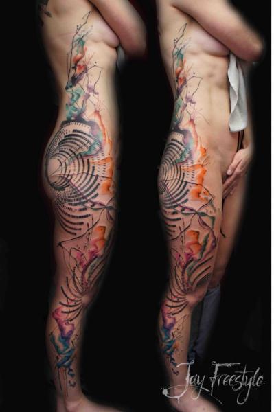 Tatuaje Pierna Lado Culo Abstracto por Jay Freestyle