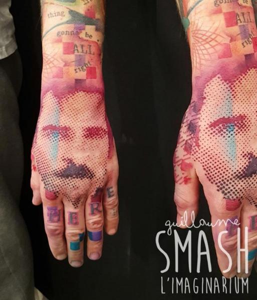 Porträt Hand Tattoo von Imaginarium Tatouage