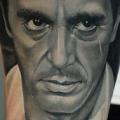 tatuaje Brazo Retrato Al Pacino por Voice of Ink