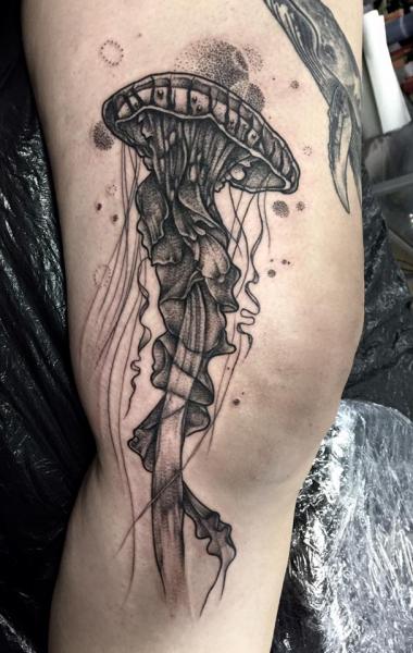 Thigh Jellyfish Tattoo by Art Faktors