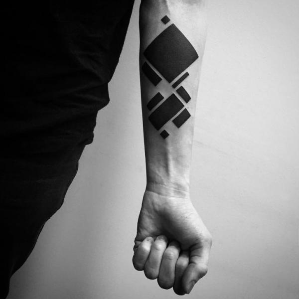Arm Geometrisch Tattoo von Digitalism