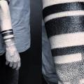 Arm Hand Dotwork Optical tattoo by Logia Barcelona