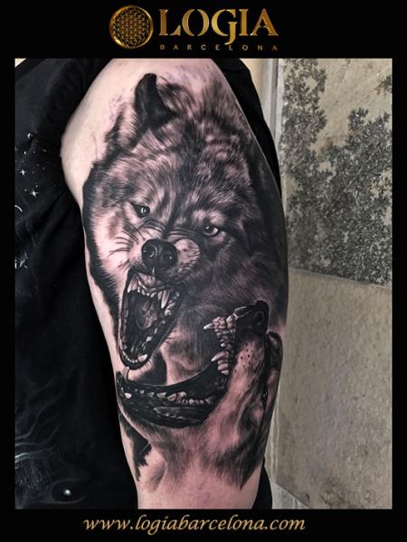 Arm Realistic Wolf Tattoo by Logia Barcelona