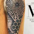Shoulder Arm Geometric tattoo by Logia Barcelona