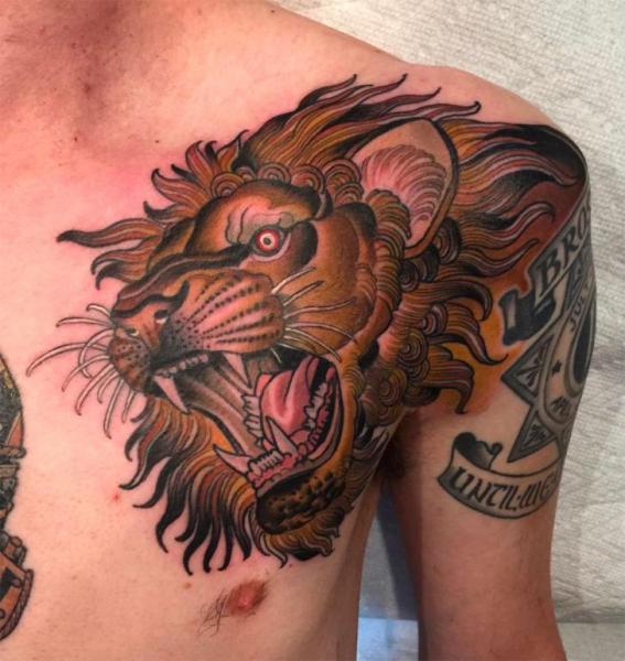 Shoulder Lion Tattoo by Kings Avenue Tattoo