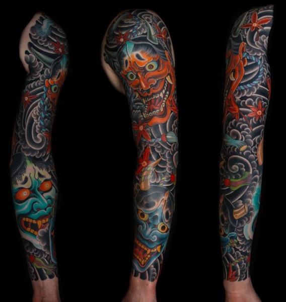 Japanische Masken Drachen Sleeve Tattoo von Kings Avenue Tattoo