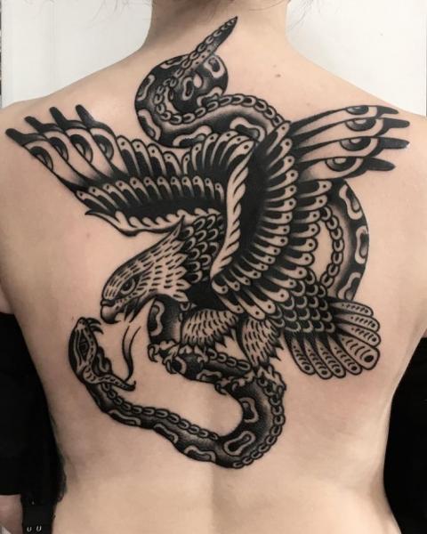 Schlangen Rücken Adler Tattoo von Electric Anvil Tattoo