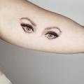 tatuaggio Braccio Realistici Occhio Dotwork di Dot Ink Group