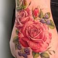 tatuaje Flor Mano Rosa por Dot Ink Group