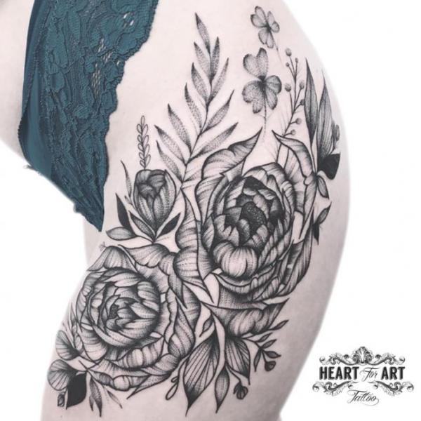 Flower Dotwork Thigh Tattoo by Heart of Art