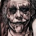 Schulter Arm Joker tattoo von Sabian Ink