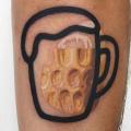 tatuaje Brazo Cerveza por Mambo Tattooer
