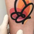 Arm Schmetterling tattoo von Mambo Tattooer
