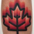 Waden Blatt tattoo von Mambo Tattooer