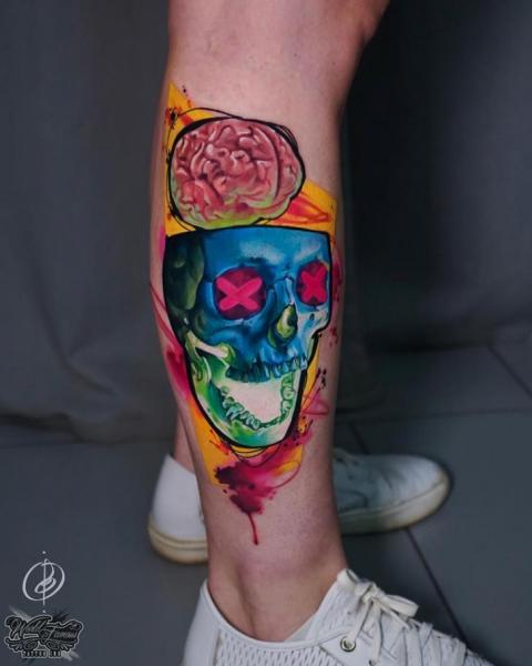 Leg Skull Brain Tattoo by Daria Pirojenko