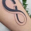 Arm Infinity tattoo von Plan9 Ealing