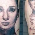 Arm Realistic Lettering Women tattoo by Cia Tattoo