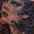 tatuaggio Fantasy Gamba Gypsy di Dirty Roses