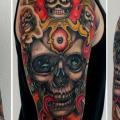 tatuaje Hombro Cráneo por Dirty Roses