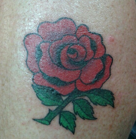Tatuaje Flor Rosa por Bad Girl Ink Tattoos
