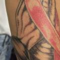 Arm Gebetshände Hände tattoo von Black Scorpion Tattoos