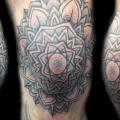 tatuaggio Gamba Geometrici di Broad Street Studio